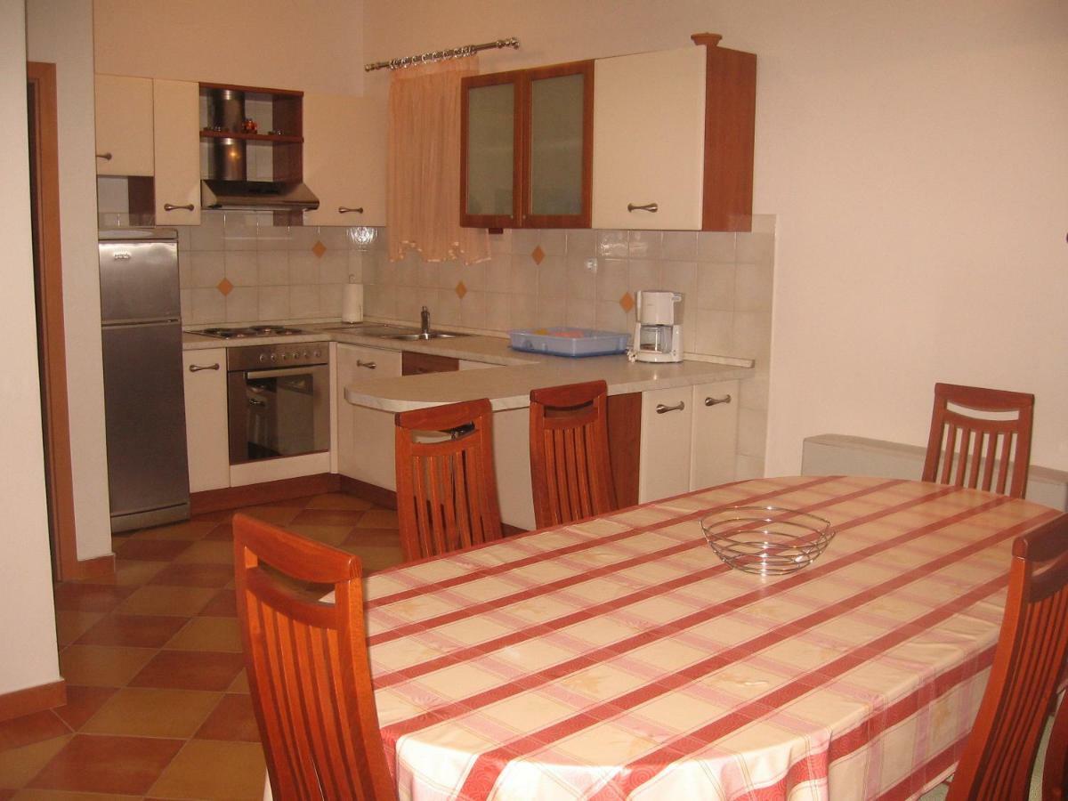 Apartment With Splendid Sea View Trogir Eksteriør billede